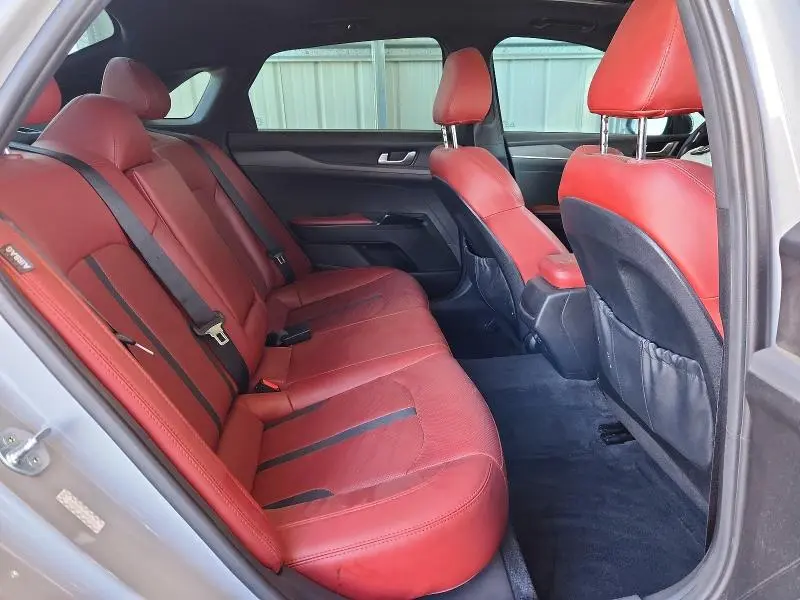 2021 KIA K5 GT LINE  