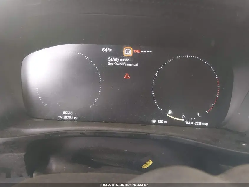 2019 VOLVO XC40 T5 MOMENTUM