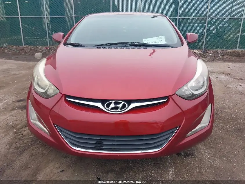 2016 HYUNDAI ELANTRA SE