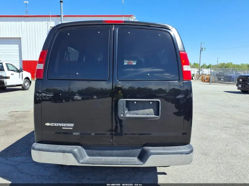 2016 CHEVROLET EXPRESS 3500 LT