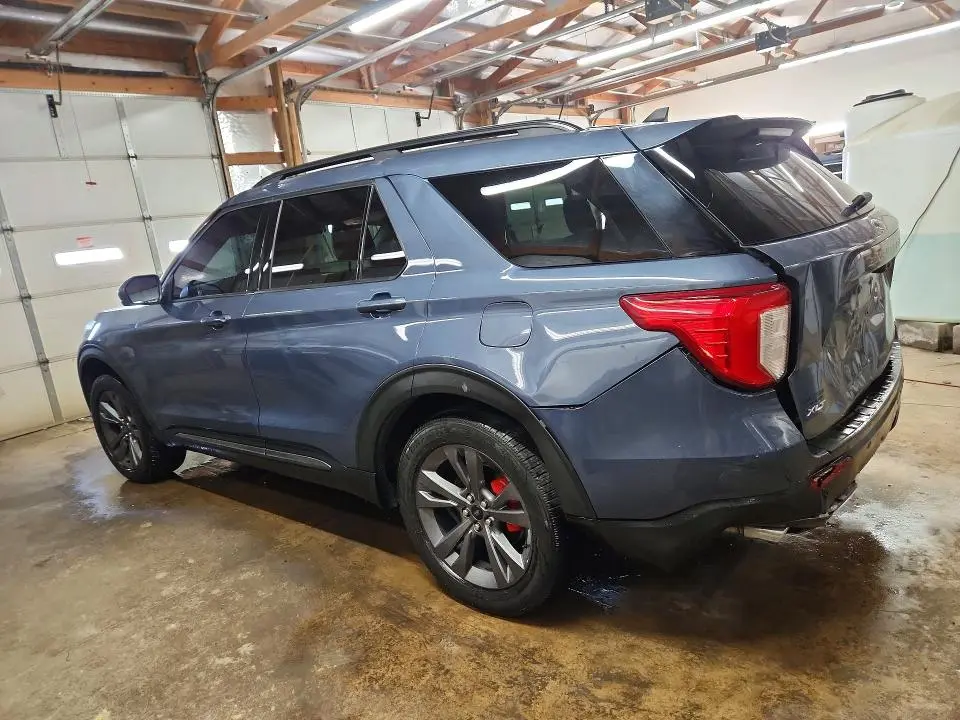 2021 FORD EXPLORER XLT  