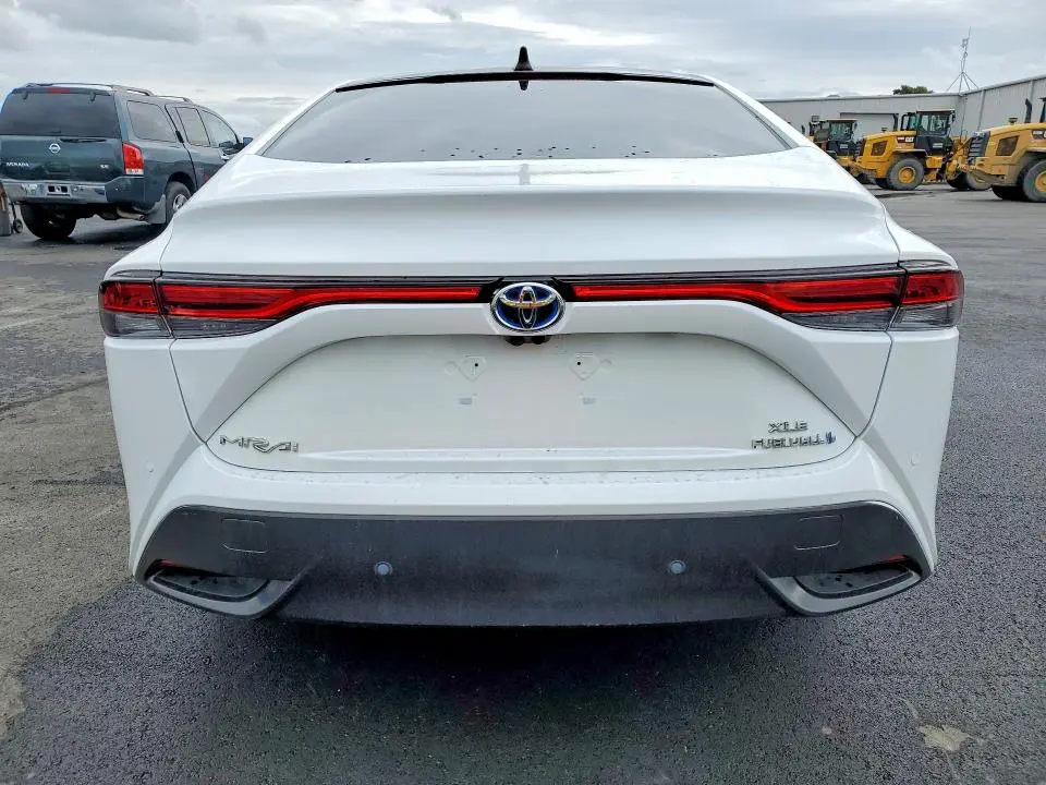 2021 TOYOTA MIRAI LIMITED  