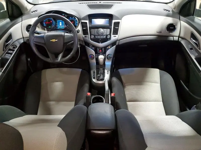 2012 CHEVROLET CRUZE LS  