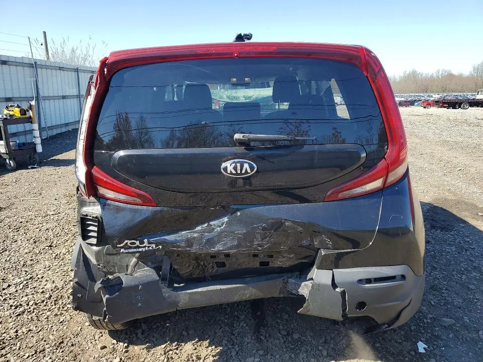 2020 KIA SOUL LX  
