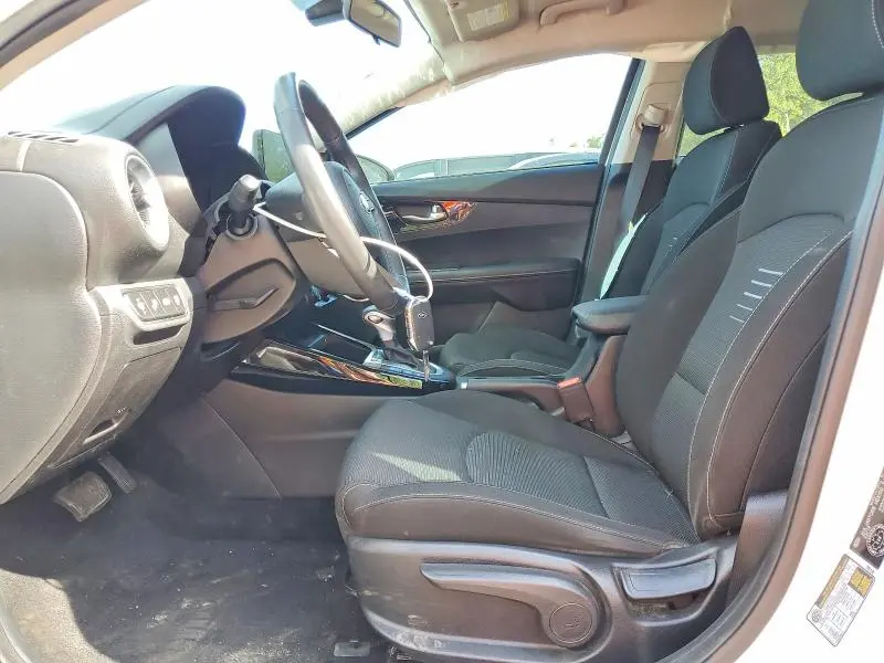 2019 KIA FORTE EX  