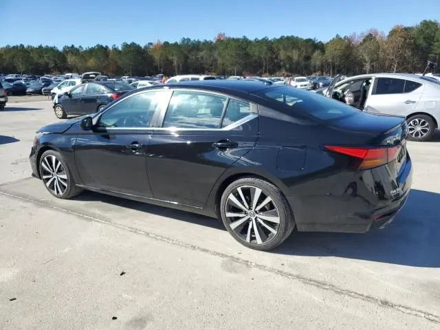 2022 NISSAN ALTIMA SR  