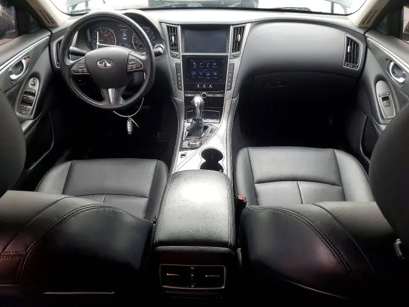 2017 INFINITI Q50   