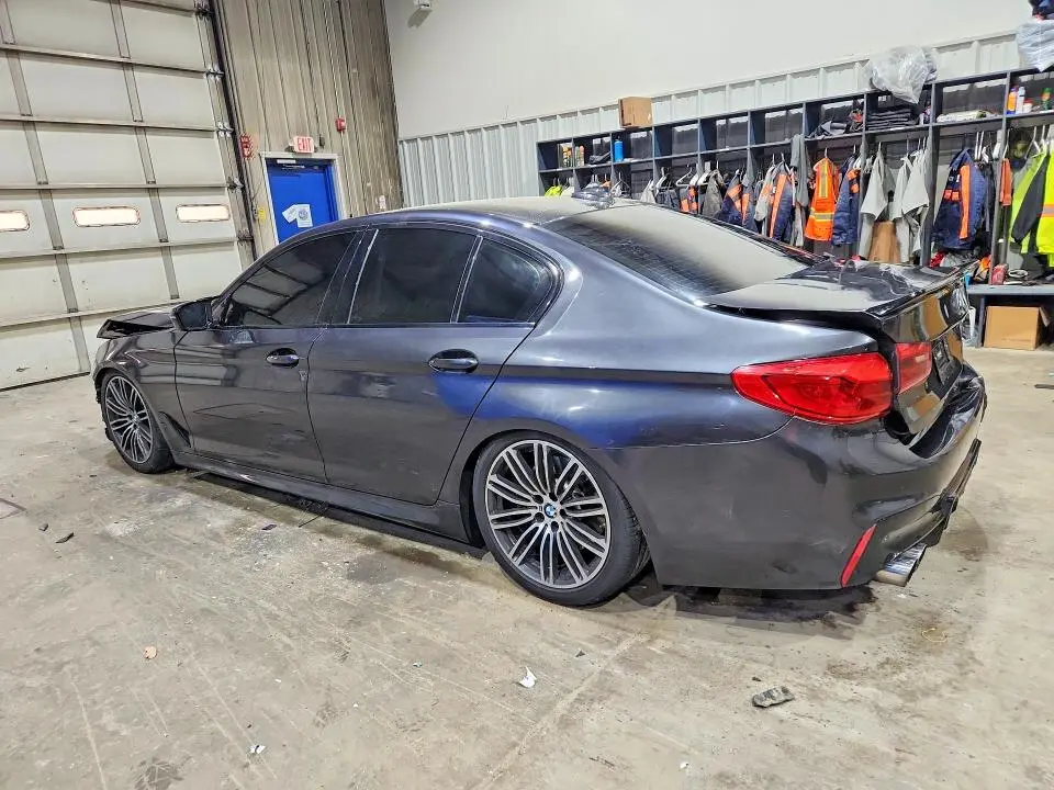 2019 BMW 540 XI  