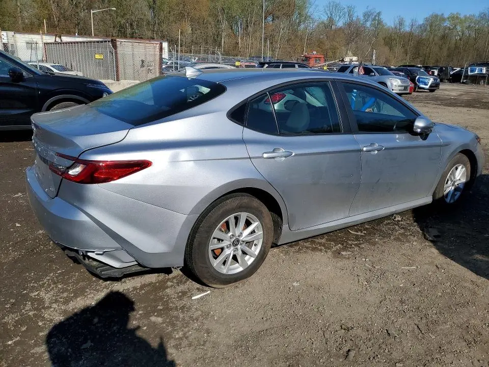 2025 TOYOTA CAMRY LE HYBRID
