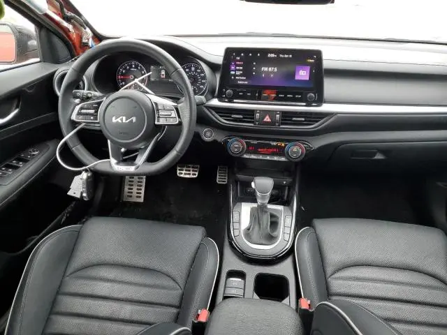 2023 KIA FORTE GT LINE  
