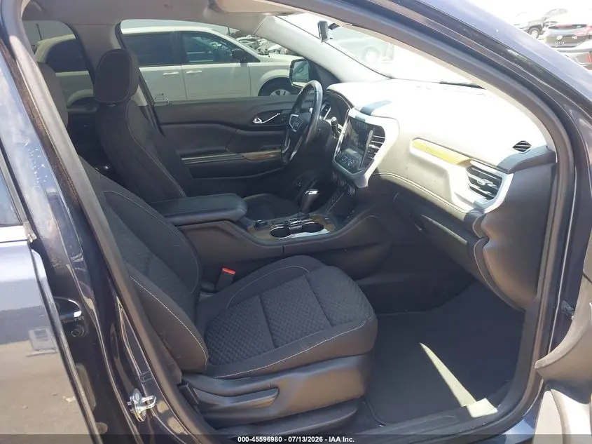 2018 GMC ACADIA SLE-2