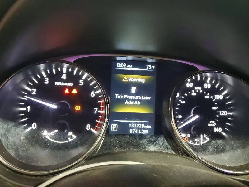 2015 NISSAN ROGUE SV  