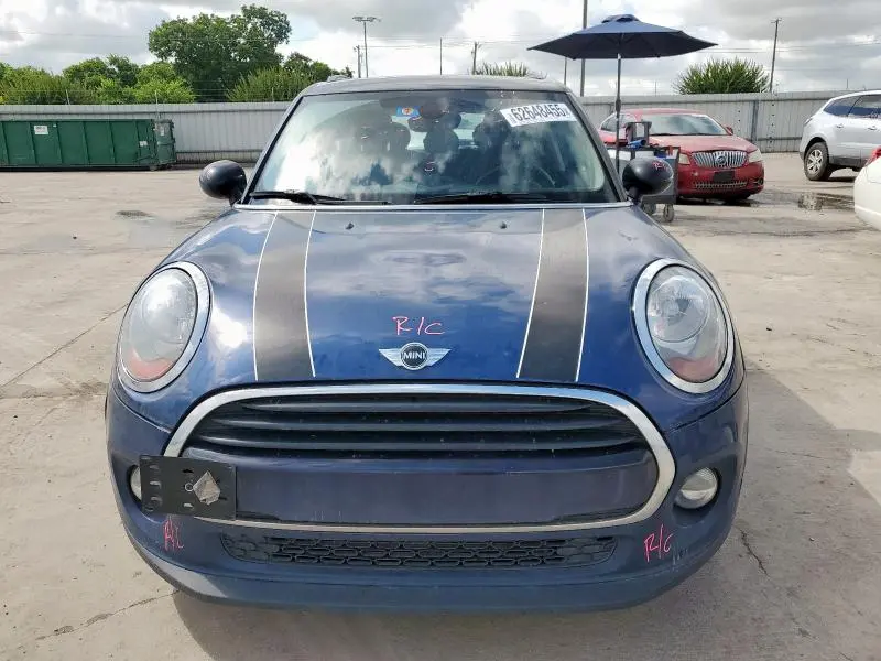 2016 MINI COOPER   