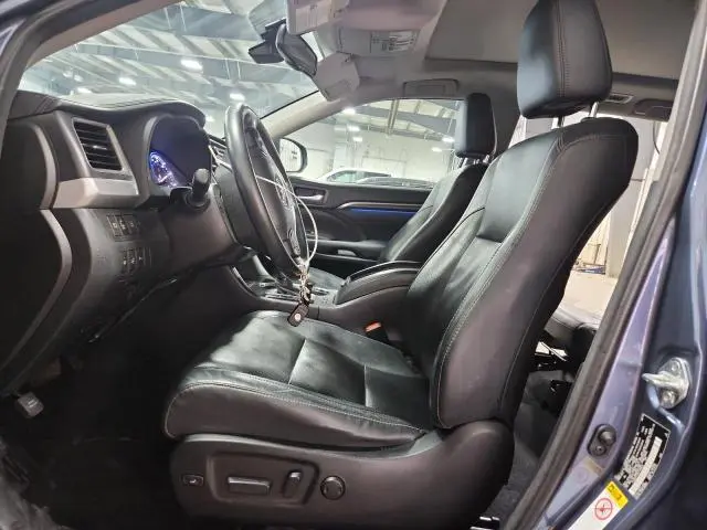 2015 TOYOTA HIGHLANDER LIMITED  