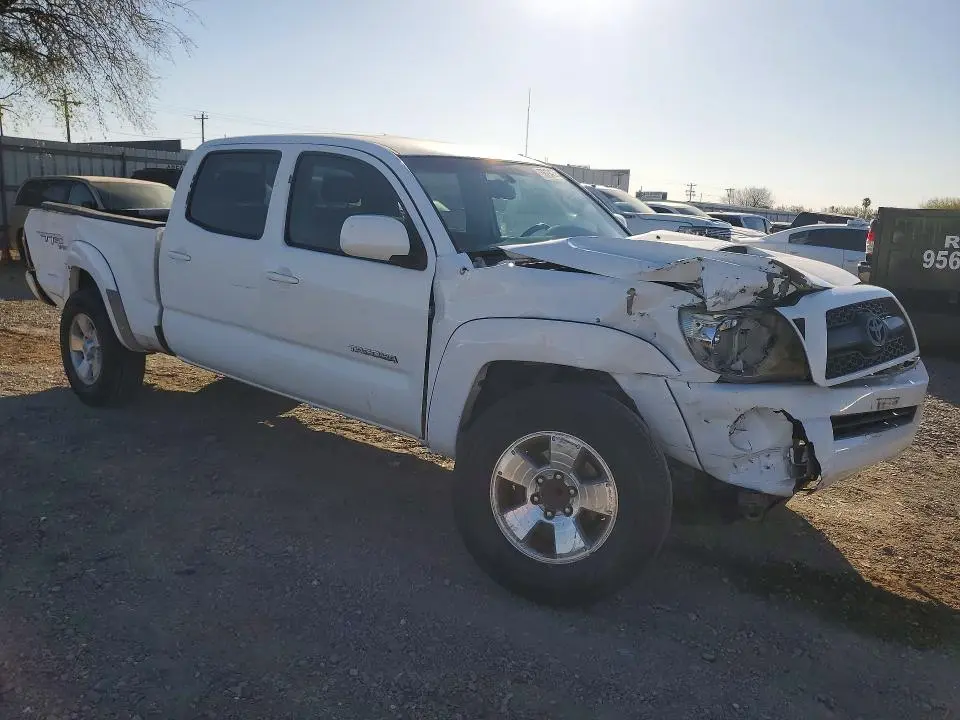 2011 TOYOTA TACOMA PRERUNNER V6  