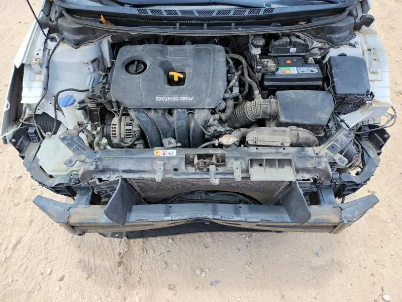 2017 KIA FORTE LX  