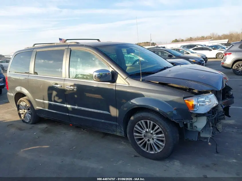 2011 CHRYSLER TOWN & COUNTRY TOURING-L