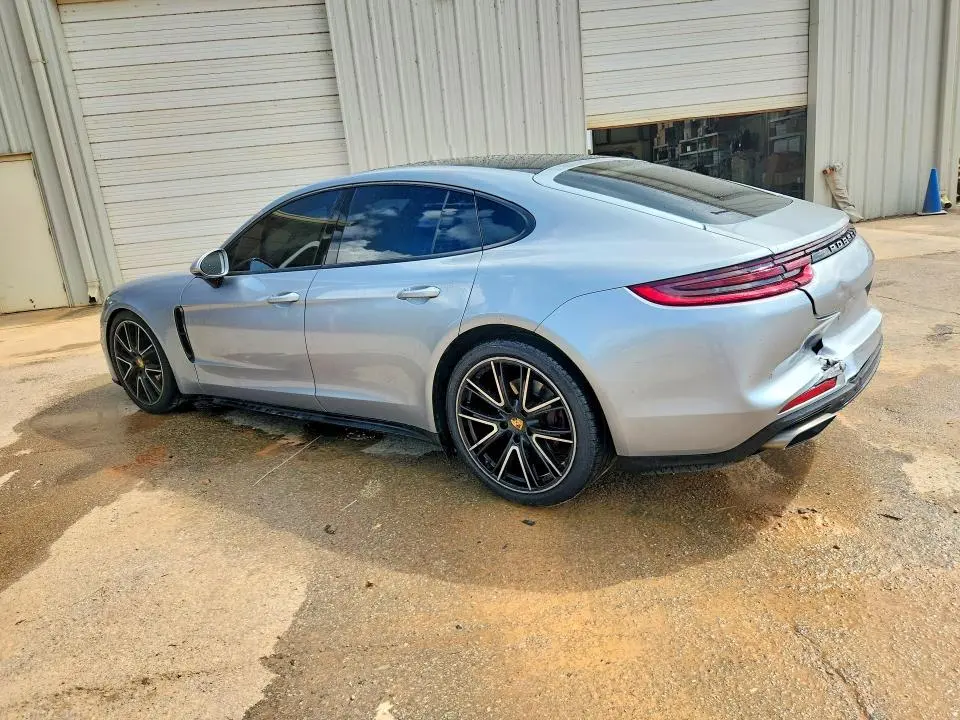 2020 PORSCHE PANAMERA BASE  