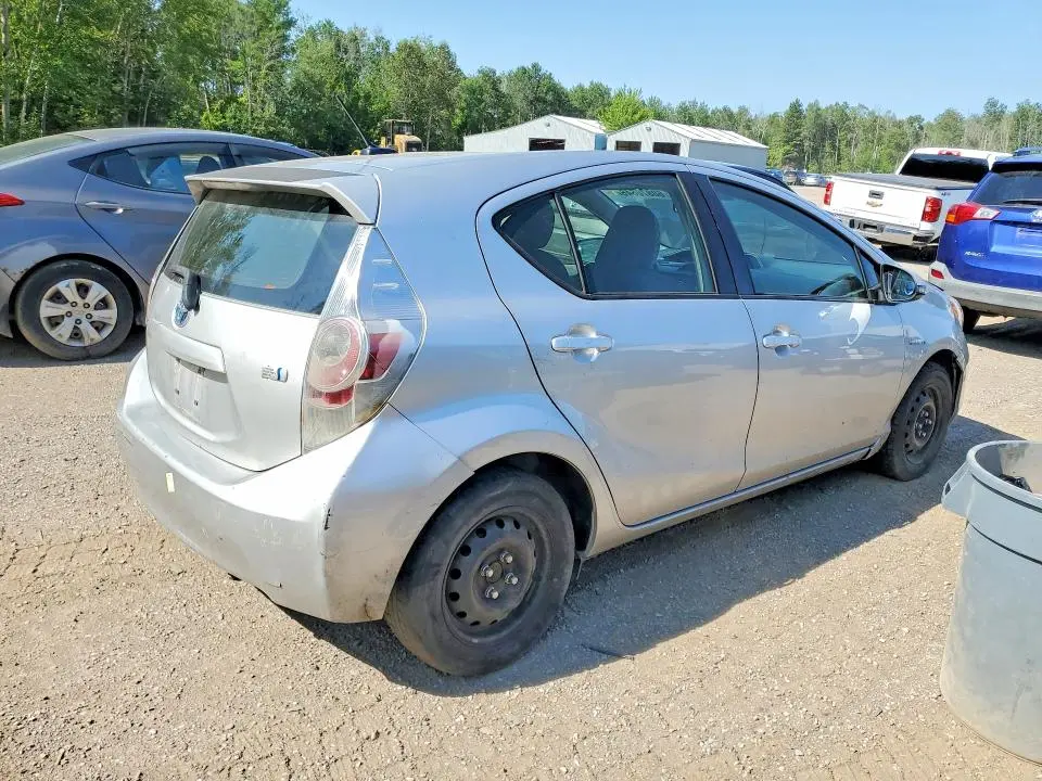 2013 TOYOTA PRIUS C ONE  