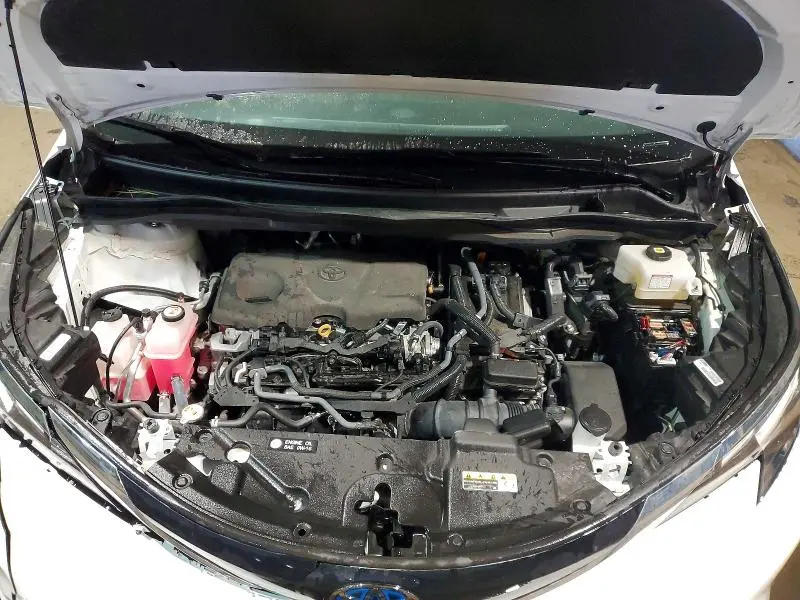 2023 TOYOTA SIENNA LE 8-PASSENGER  