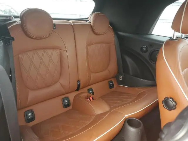2018 MINI COOPER   