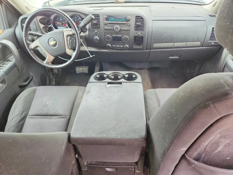 2011 CHEVROLET SILVERADO K1500 LT  