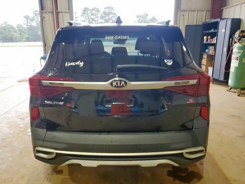 2022 KIA SELTOS S  