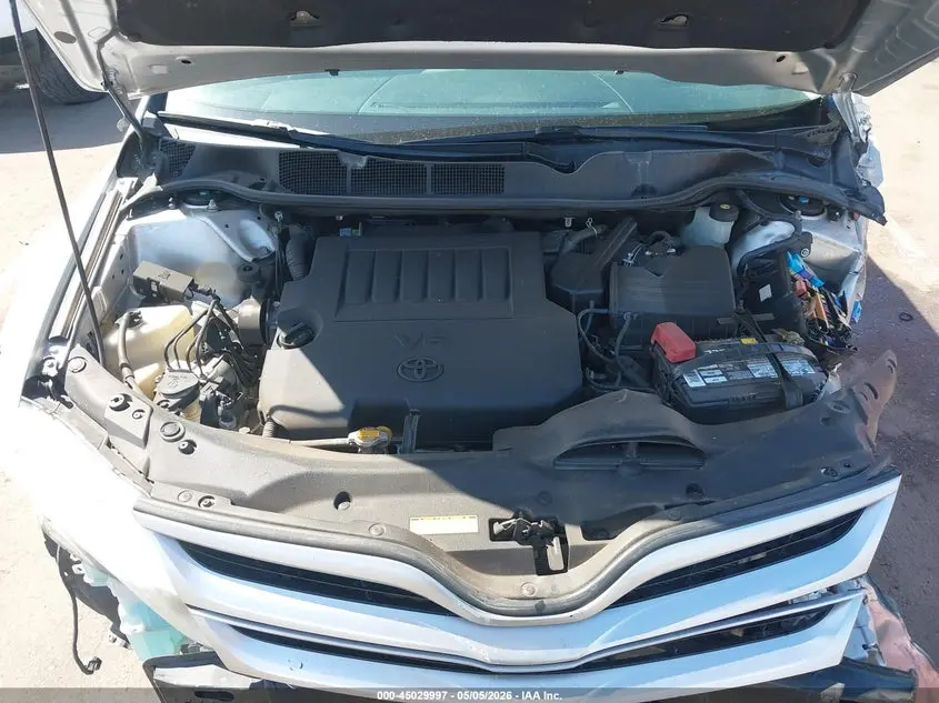 2014 TOYOTA VENZA LE V6