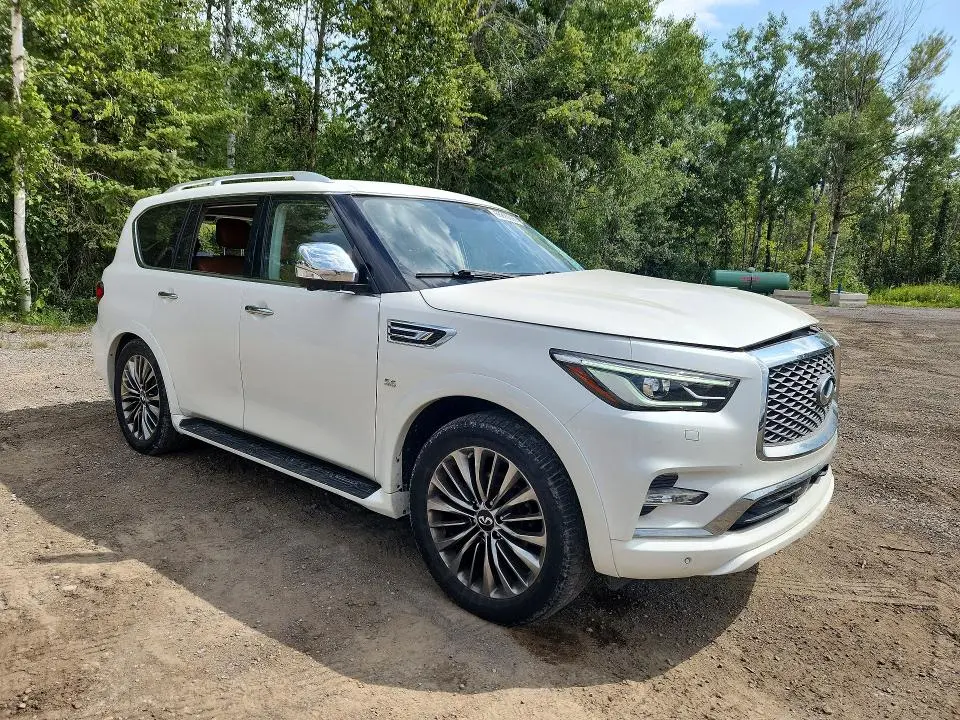 2020 INFINITI QX80 LUXE  