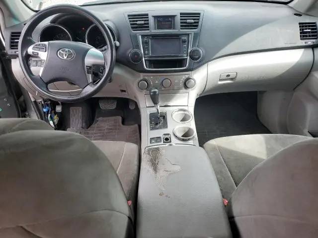 2013 TOYOTA HIGHLANDER BASE  