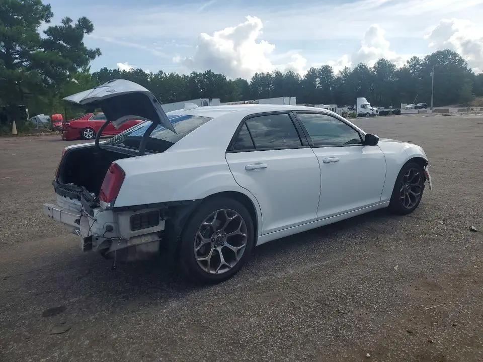 2018 CHRYSLER 300 TOURING  
