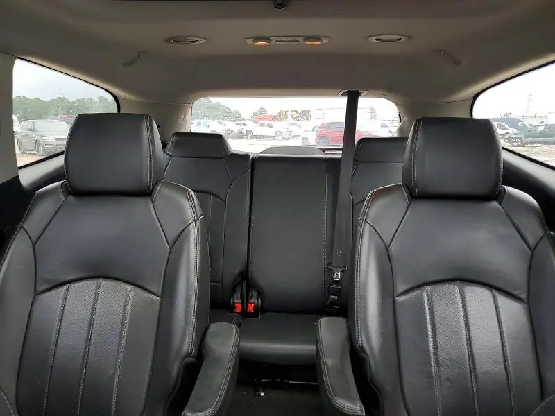 2016 CHEVROLET TRAVERSE LTZ  