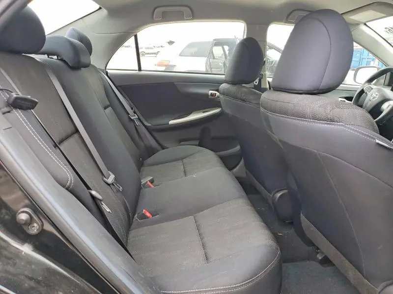 2013 TOYOTA COROLLA S  
