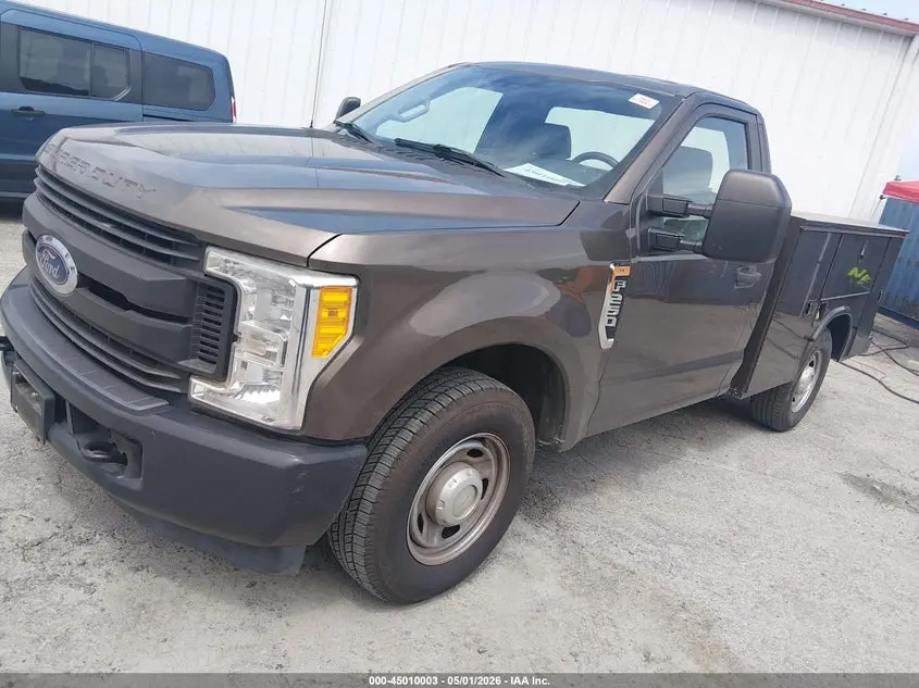 2017 FORD F-250 XL