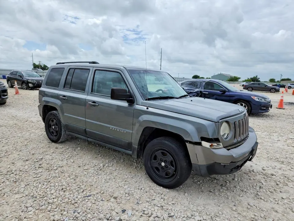 2012 JEEP PATRIOT SPORT  