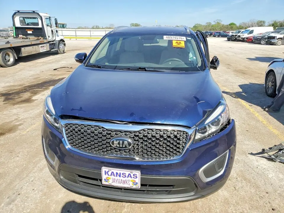 2017 KIA SORENTO LX V6  