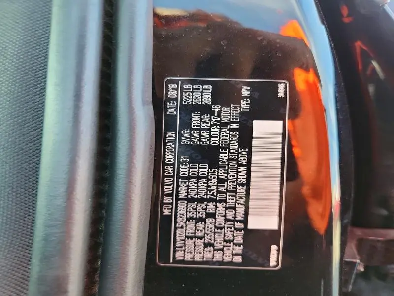 2019 VOLVO XC60 T5 INSCRIPTION  