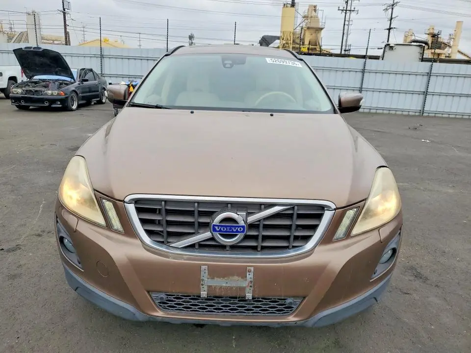 2010 VOLVO XC60 3.2  