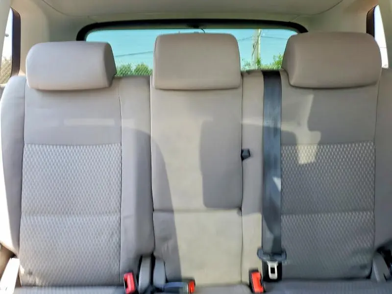 2010 VOLKSWAGEN TIGUAN S  