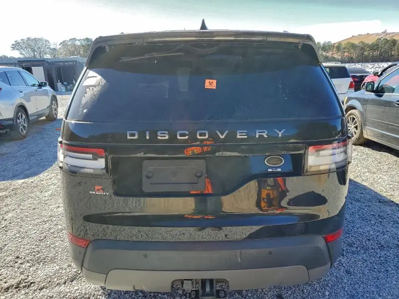 2017 LAND ROVER DISCOVERY SE  