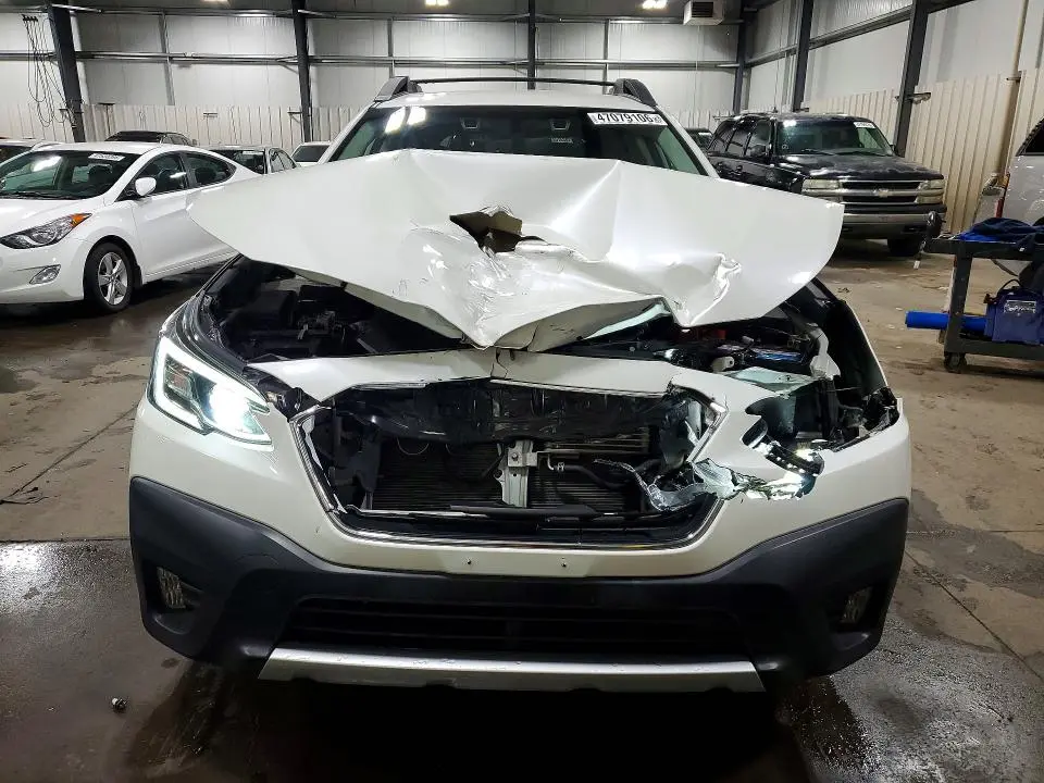 2020 SUBARU OUTBACK LIMITED  