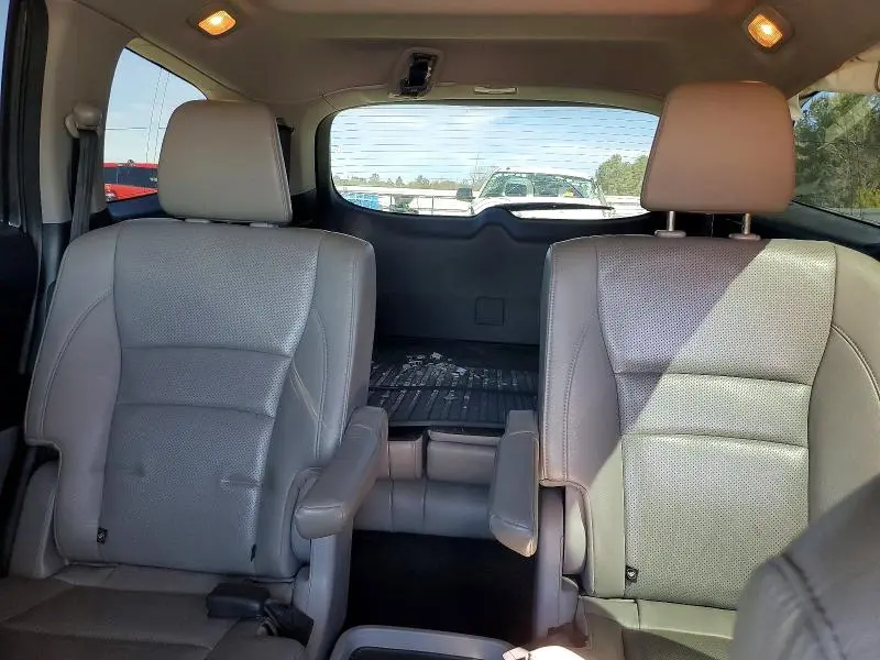 2016 HONDA PILOT ELITE  