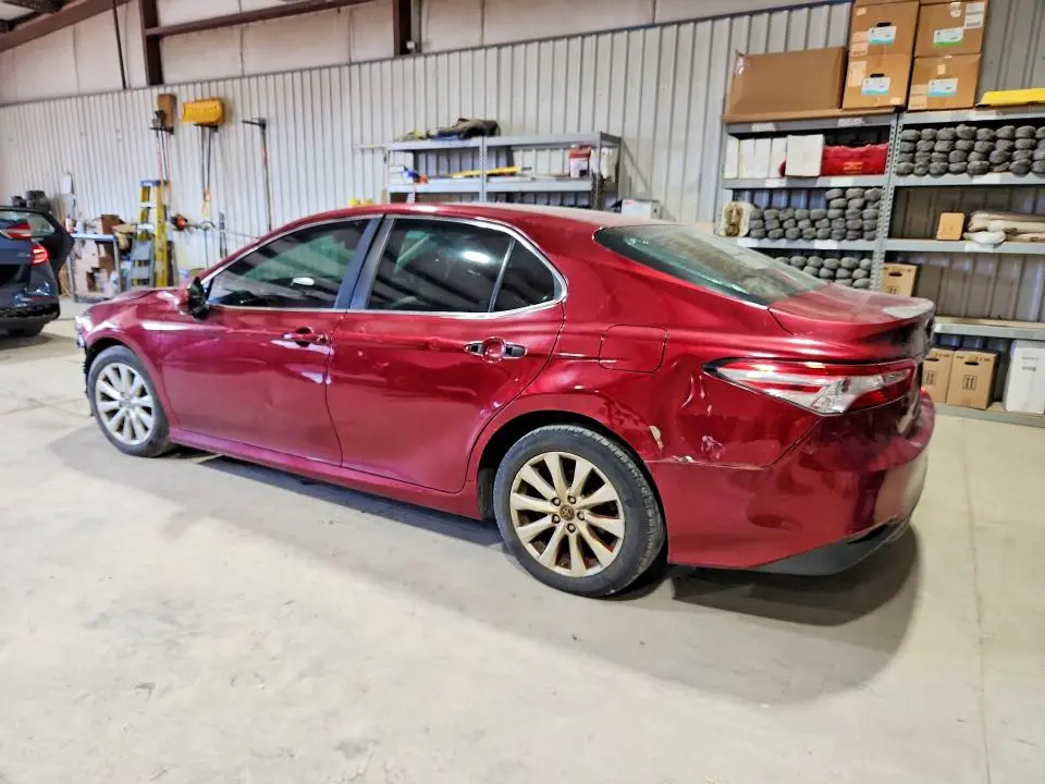 2018 TOYOTA CAMRY LE  