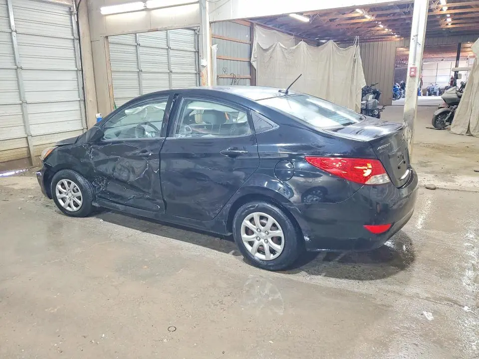 2014 HYUNDAI ACCENT GLS  