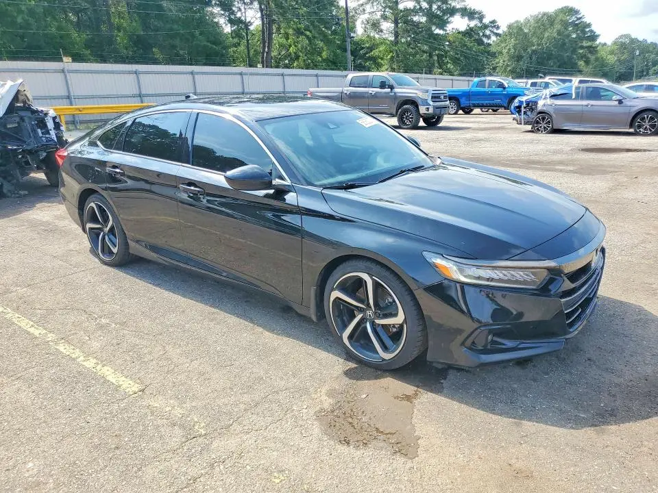 2022 HONDA ACCORD SPORT  
