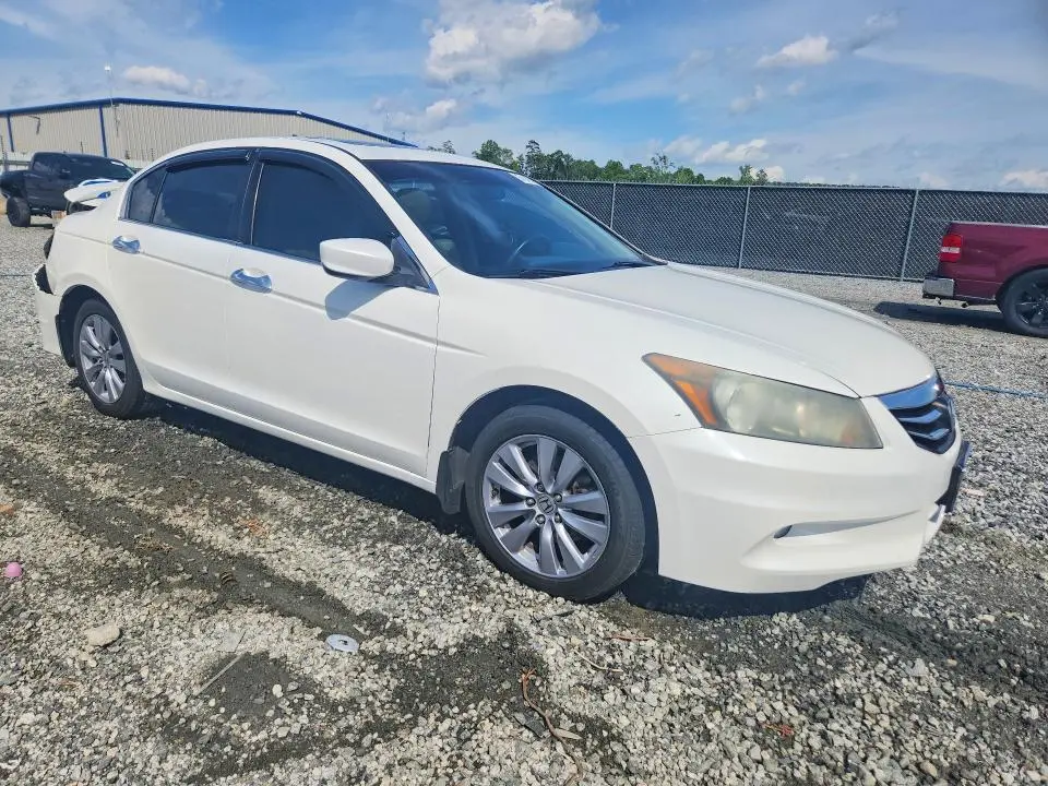 2011 HONDA ACCORD EXL  