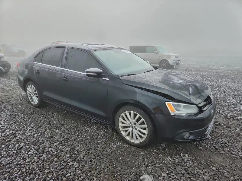 2013 VOLKSWAGEN JETTA TDI  