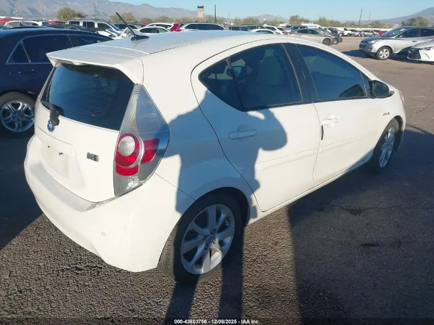 2013 TOYOTA PRIUS C FOUR