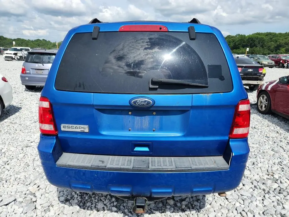 2011 FORD ESCAPE XLT  