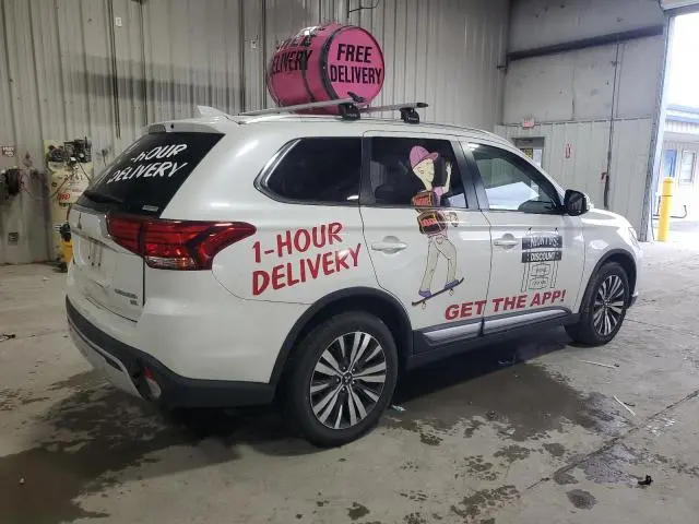 2019 MITSUBISHI OUTLANDER SE  